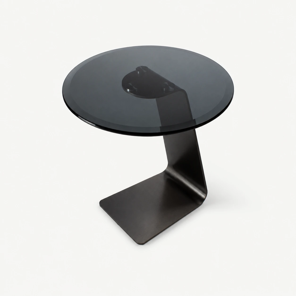 Mesa lateral vidrio ahumado + base angular L — acero inoxidable