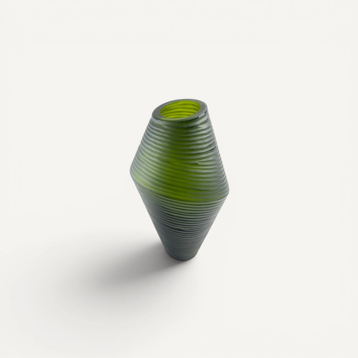 Jarrón Alargado de Vidrio soplado Verde oscuro — Grande