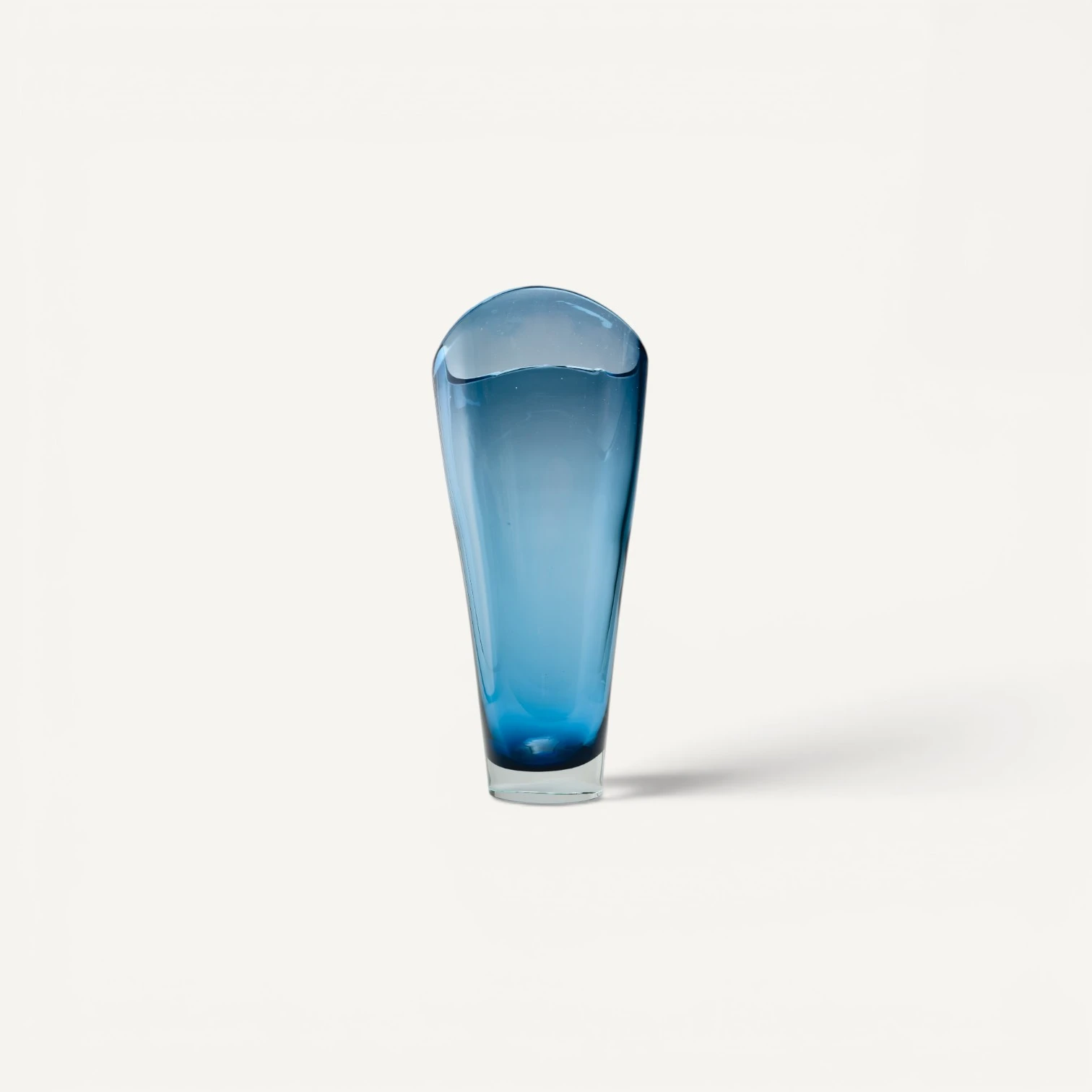 Jarrón de Cristal Azul