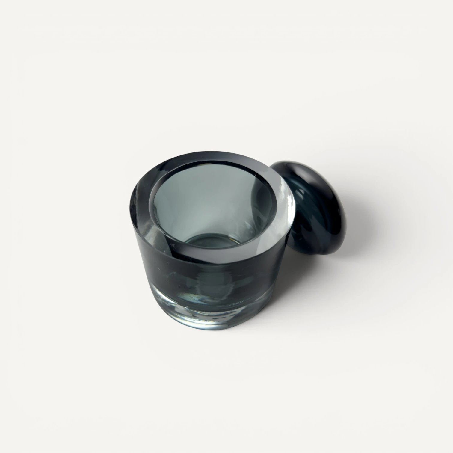 Pote de Vidrio soplado Gris